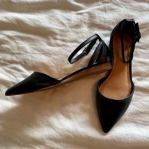 Pointed Toe Ankle Strap Flats